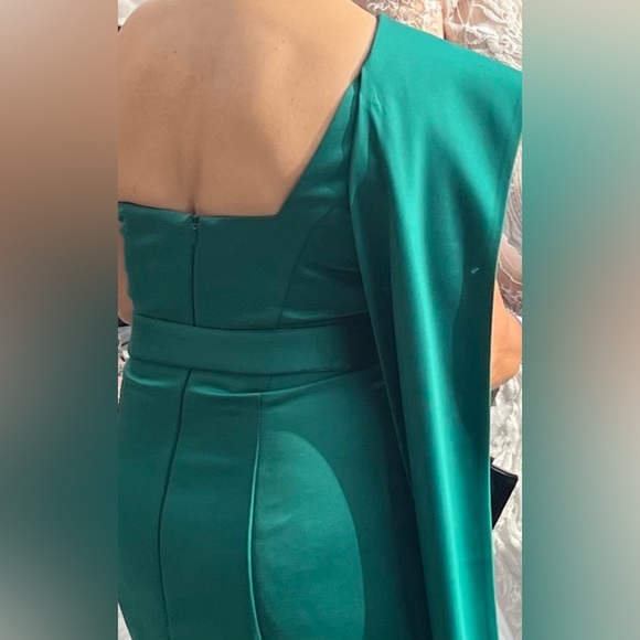 Terani Couture Wedding Guest Dress. Teal Green. Us size 8. - Picture 2 of 3